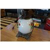 Image 3 : 2 VINTAGE PAINTED GLASS TABLE LAMPS