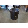 Image 1 : Eastern storage box