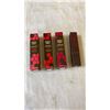 Image 2 : 20 BRAND NEW BURTS BEES 100% NATURAL LIPSTICK, RETAIL $219.80 - 5 OF EACH COLOUR RUBY RIPPLE, MAGENT