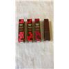 Image 2 : 20 BRAND NEW BURTS BEES 100% NATURAL LIPSTICK, RETAIL $219.80 - 5 OF EACH COLOUR RUBY RIPPLE, MAGENT