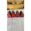 Image 1 : 20 BRAND NEW BURTS BEES 100% NATURAL LIPSTICK, RETAIL $219.80 - 5 OF EACH COLOUR RUBY RIPPLE, MAGENT