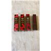 Image 2 : 20 BRAND NEW BURTS BEES 100% NATURAL LIPSTICK, RETAIL $219.80 - 5 OF EACH COLOUR RUBY RIPPLE, MAGENT