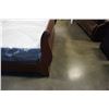 Image 3 : QUEENSIZE SLEIGH BED FRAME