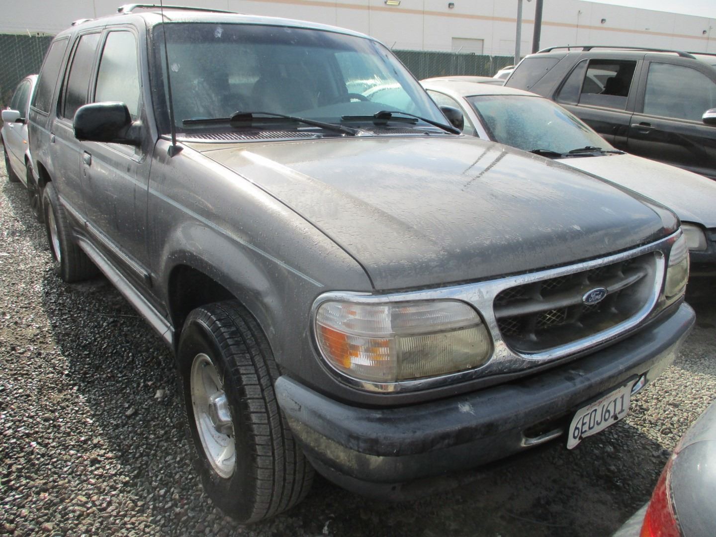 Ford Explorer 1998 T Donation