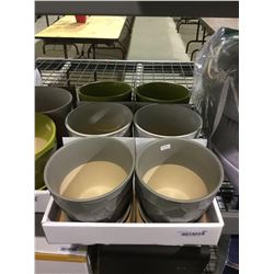 Round Pot Assorted Colors (7.5" x 7.5" x 6.5") Lot of 6