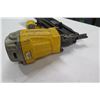 Image 8 : Bostitch Impact Air Nail Gun