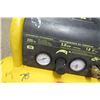 Image 3 : DeWalt 225 PSI 4.5 Gal 1.6HP Performance Air Compressor