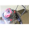 Image 2 : Shop-Vac Wet/Dry Vacuum w/ Hose & Attachment