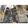 Image 1 : TOOL SET