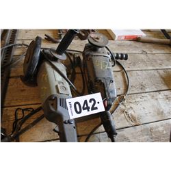 2 GRINDERS (WORKING)