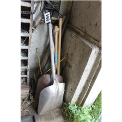 2 SHOVELS, HANDLES & SAW