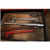 Image 11 : ROLLING TOOL CHEST (RED) C/W ALL TOOLS