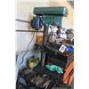 Image 2 : DRILL PRESS C/W VISE