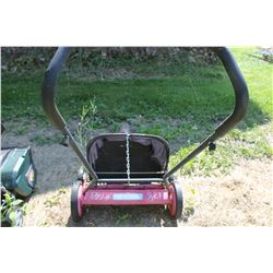 PUSH MOWER WITH BAGGER
