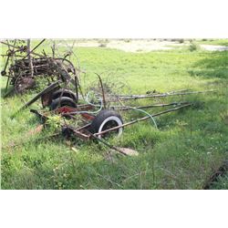 JOHN DEERE BINDER & OLD SPRAYER