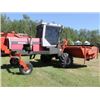 Image 2 : MASSEY FERGUSON 200 SWATHER