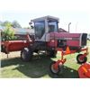 Image 3 : MASSEY FERGUSON 200 SWATHER