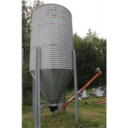 3 RING FEED HOPPER BIN C/W ELECTRIC AUGER