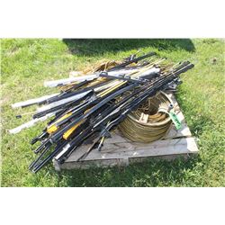 FENCING WIRE & STAKES