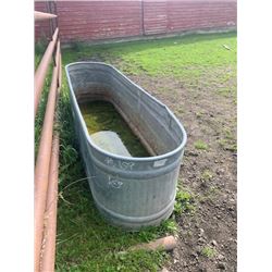 GALVANIZED WATER TANK