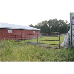 30' FREE STANDING PIPE PANEL