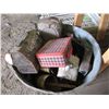 Image 3 : WASH TUB WITH LUNCH KIT, TINS, ETC