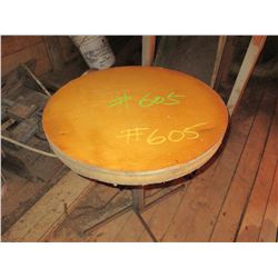 SINGLE PEDESTAL TABLE