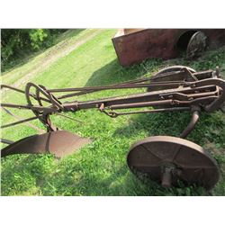 VERY RARE HORSE PLOW WITH STEEL WHEELS
