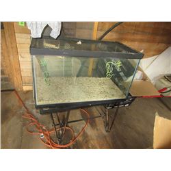 GLASS AQUARIUM/FISH TANK & STAND