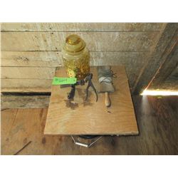 SAW SHARPENER, COOKIE JAR, STRING