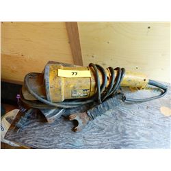 DEWALT ANGLE GRINDER
