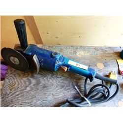 MAKITA ANGLE GRINDER (WORKING)