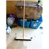 Image 2 : LIKE NEW:  PUSH BROOM