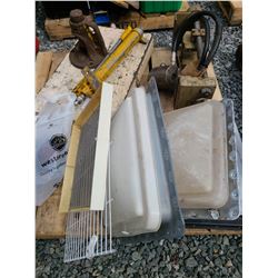 Heavy Duty Tools from Finning Tractor for repairing heavy machinery