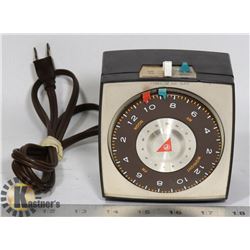 VINTAGE PARAGON ELECTRIC TIMER "WORKS"