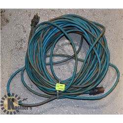 EXTENSION CORD