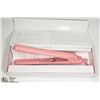 Image 1 : EVOLUTION PRO TOURMALINE STRAIGHTENER MSRP$240 USD
