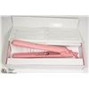 Image 1 : EVOLUTION PRO TOURMALINE STRAIGHTENER MSRP$240 USD