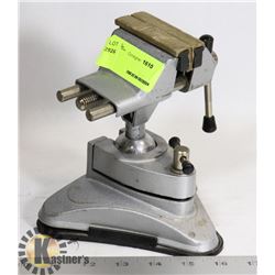 BALL SWIVEL VICE