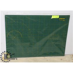 ENKAY CUTTING MAT 60 X 46CM