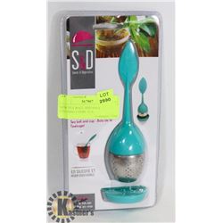 NEW TEA BALL AND SAUCER FOR STEEPING LOOSE TEA