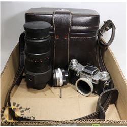 VINTAGE CAMERA & CASE