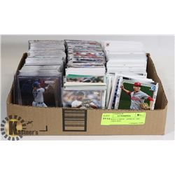 BASEBALL CARDS - APPROX 1000 - INCLUDES 2020