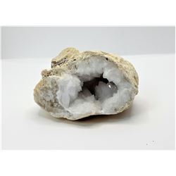 18)  DRUZY QUARTZ GEODE MINERAL SPECIMEN
