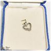 Image 1 : 10 KT WHITE GOLD HEART PENDANT WITH
