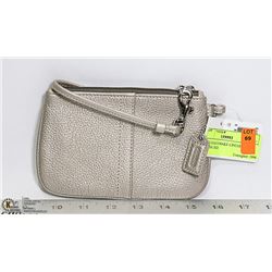 NEW COACH MAKE UP/COIN  BAG - NEVER USED