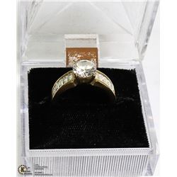 ESTATE LADIES RHINESTONE RING SIZE 9.5