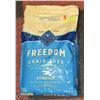 Image 1 : BLUE BUFFALO DOG FOOD GRAIN FREE CHICKEN/POTATOES