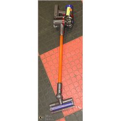 KIDS WORKING DYSON VACUUM CLEANER - BATTERY
