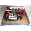 Image 1 : 22 IN FIRE TRUCK AND POLICE CAR